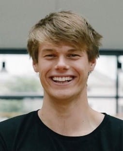 Oskar Eggert